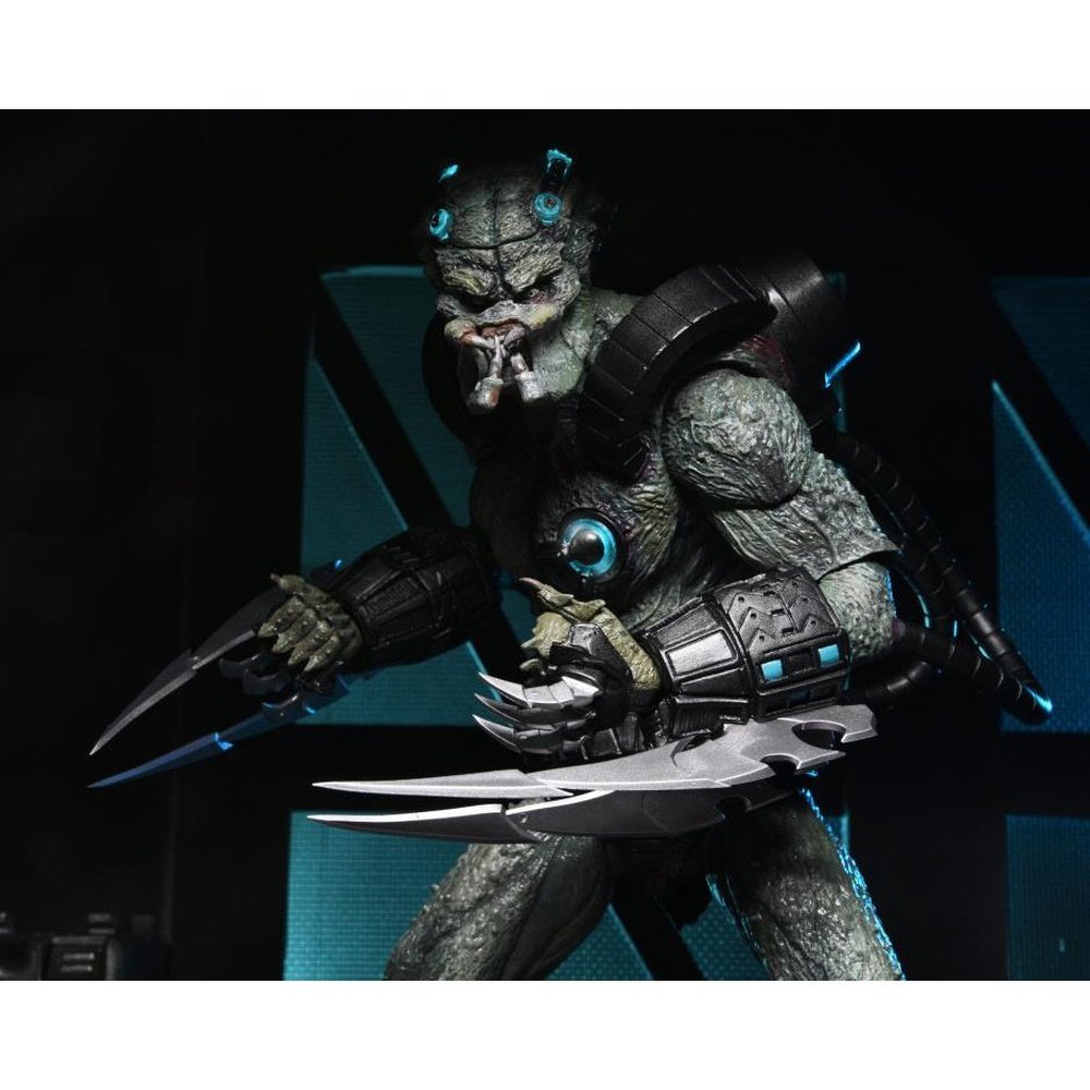 PREDATOR: CONCRETE JUNGLE ULTIMATE STONE HEART - 8