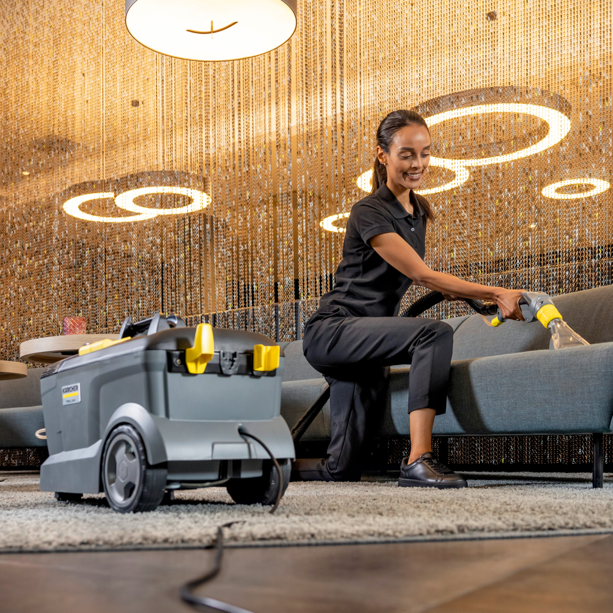 LAVA TAPICES PUZZI10/1 1250W 10L KARCHER - 3