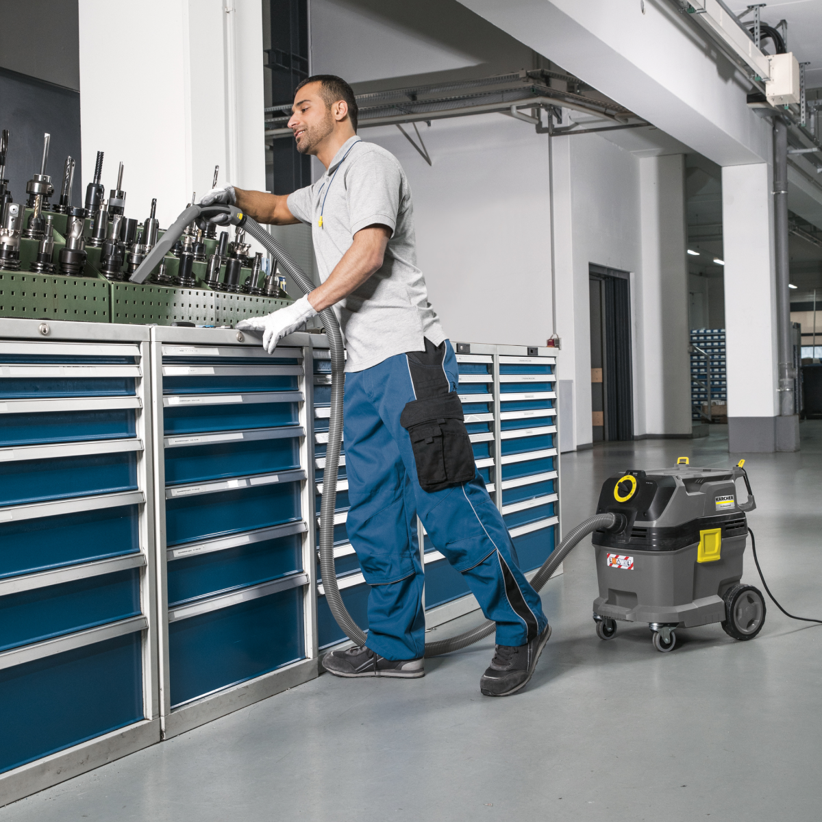 ASPIRADORA EN SECO Y HUMEDO NT30/1 TACT 1380W 30L KARCHER - 6