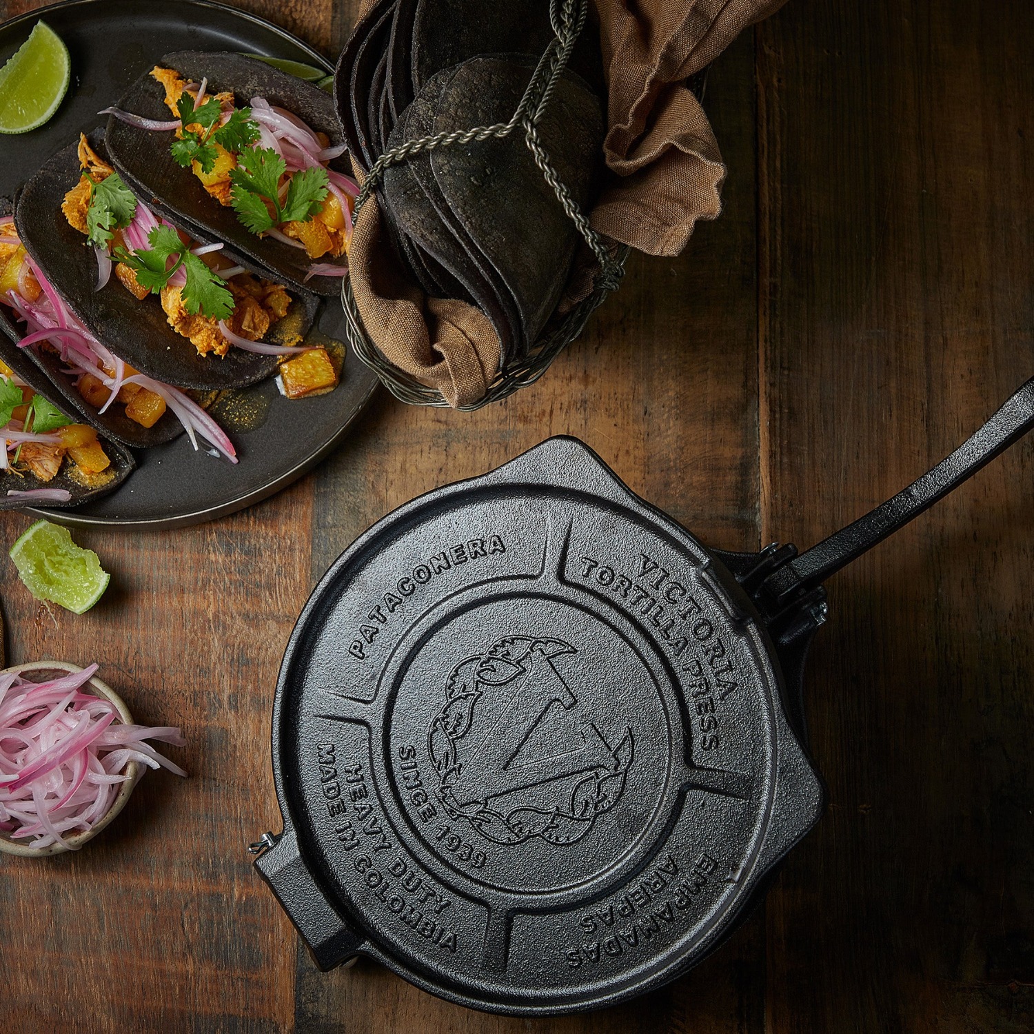 PRENSA HIERRO FUNDIDO VICTORIA PARA TORTILLAS Y PATACONES - 6