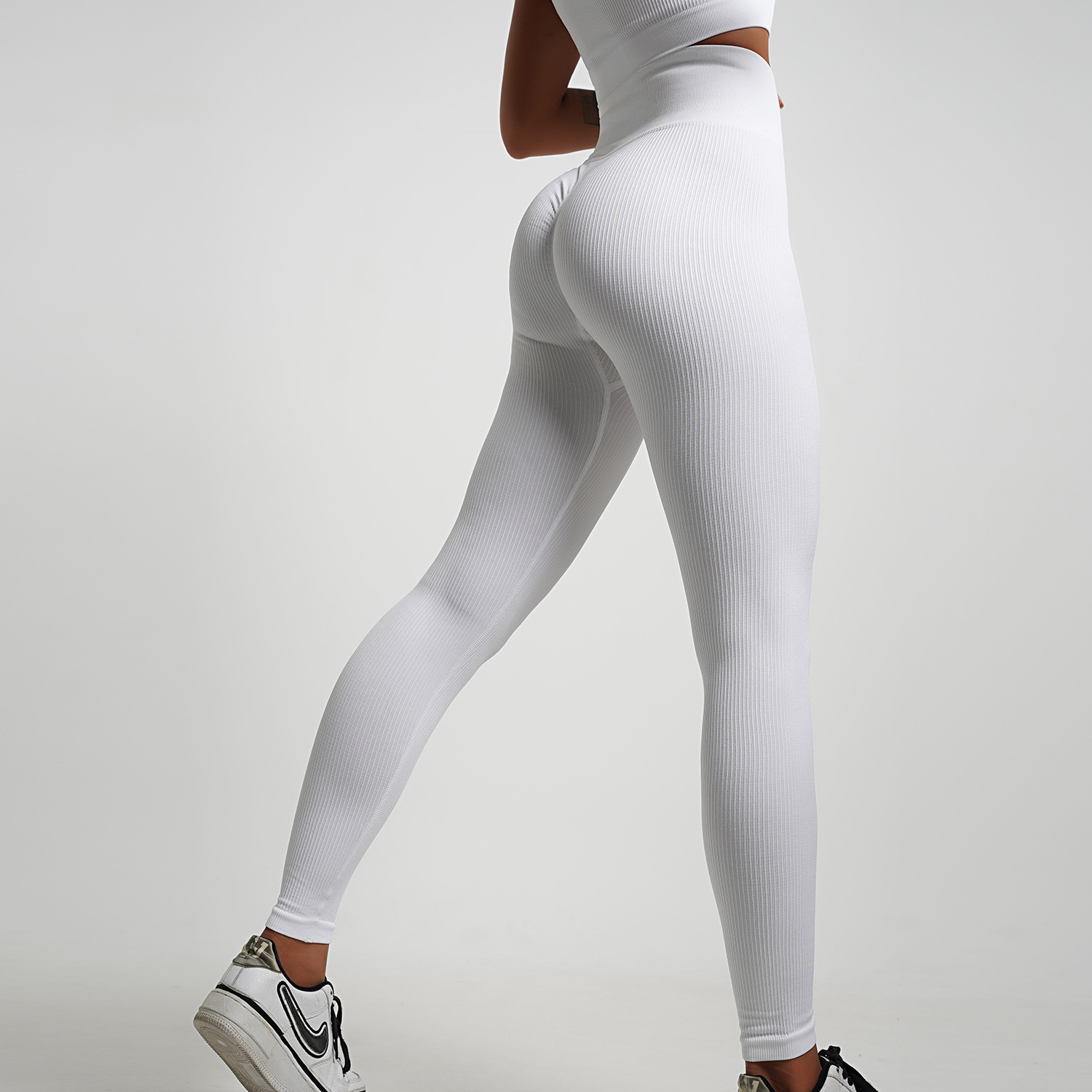 CONJUNTO MUJER DEPORTIVO RIB CON PUSH UP 2 PIEZAS - 2