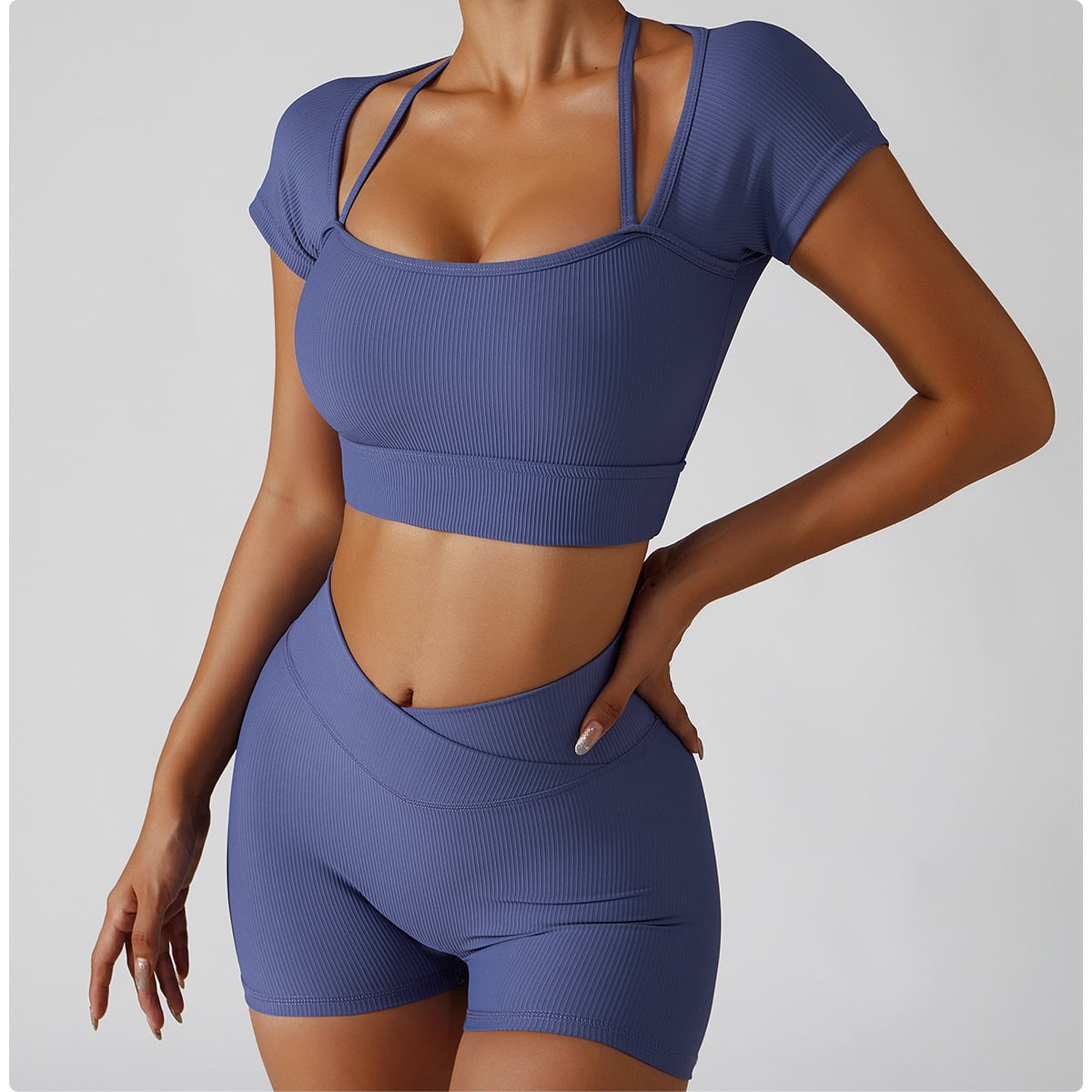 CONJUNTO DEPORTIVO MANGA CORTA CON SHORT SIN COSTURA - 1
