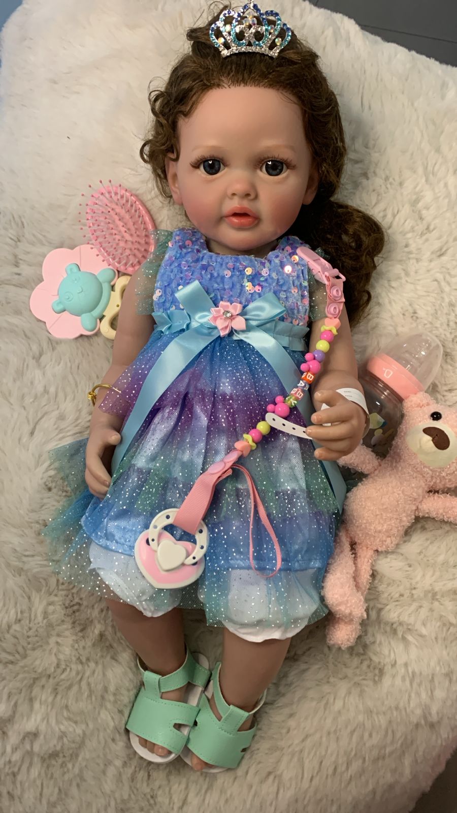 MUÑECA REALISTA CON ACCESORIOS - 1