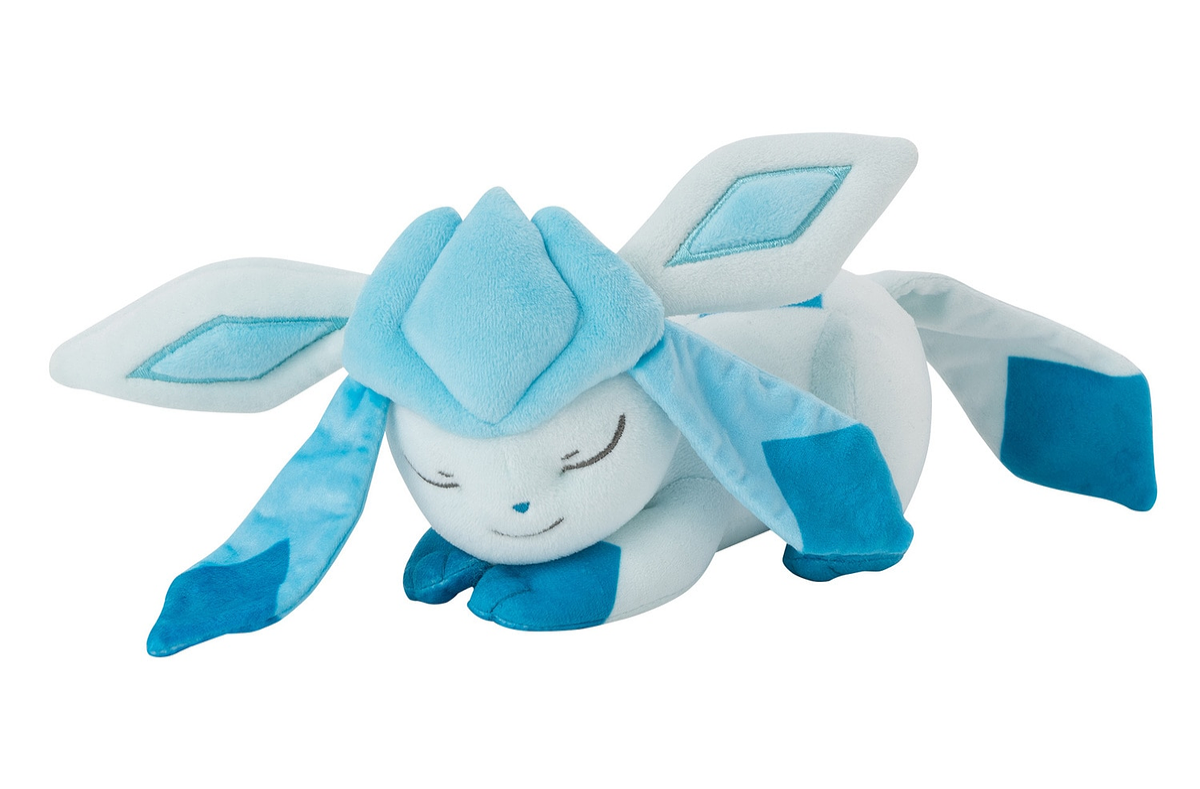 PELUCHE POKÉMON GLACEON DORMIDO - 1