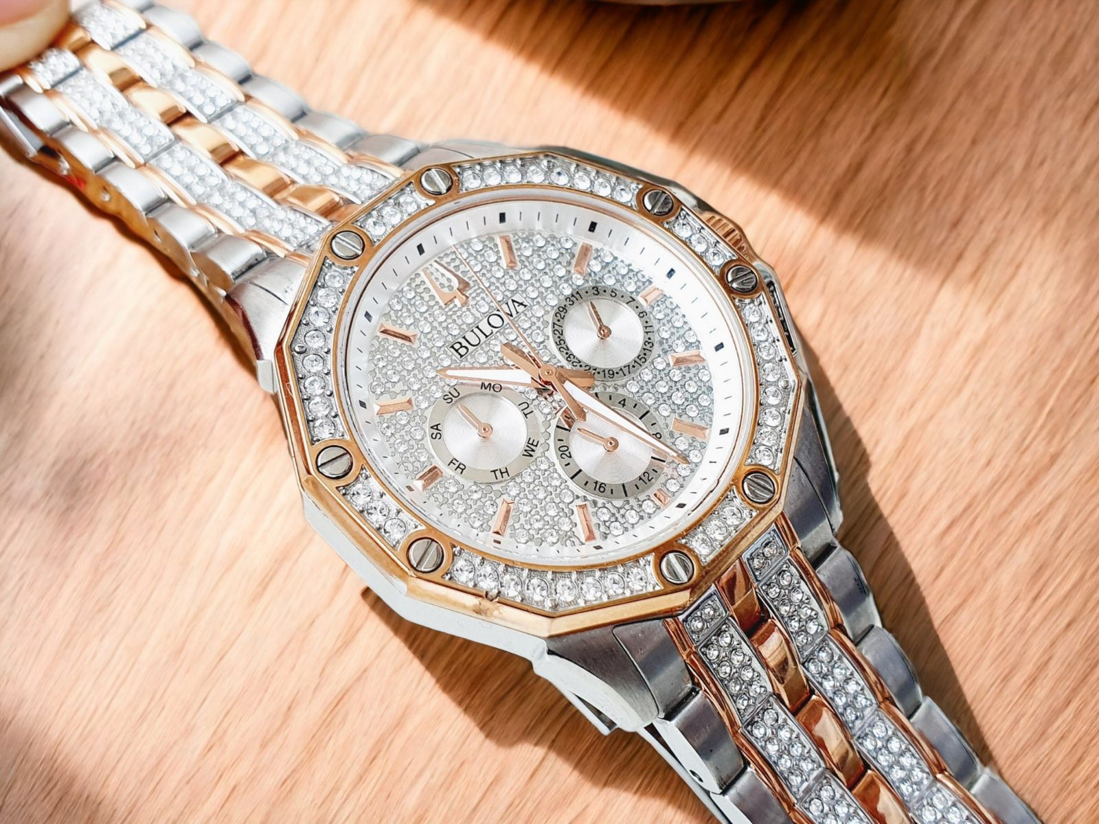 RELOJ BULOVA OCTAVA PLATEADO CON ORO ROSA - 6