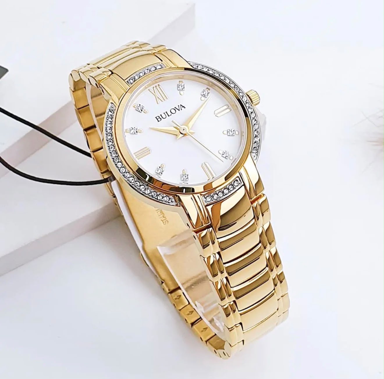 RELOJ BULOVA CRYSTALS DORADO DAMA 98L280 - 4