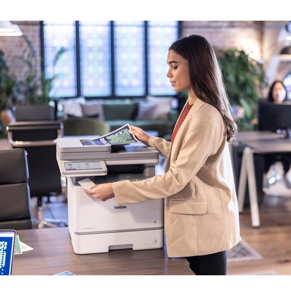 IMPRESORA MULTIFUNCIONAL LÁSER A COLOR BROTHER MFC-L8970CDW - 2