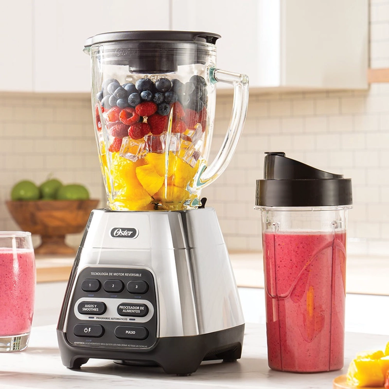 LICUADORA OSTER BLSTPYG1311NBG TECNOLOGÍA REVERSIBLE Y VASO BLEND-N-GO 1.5LTS - 3