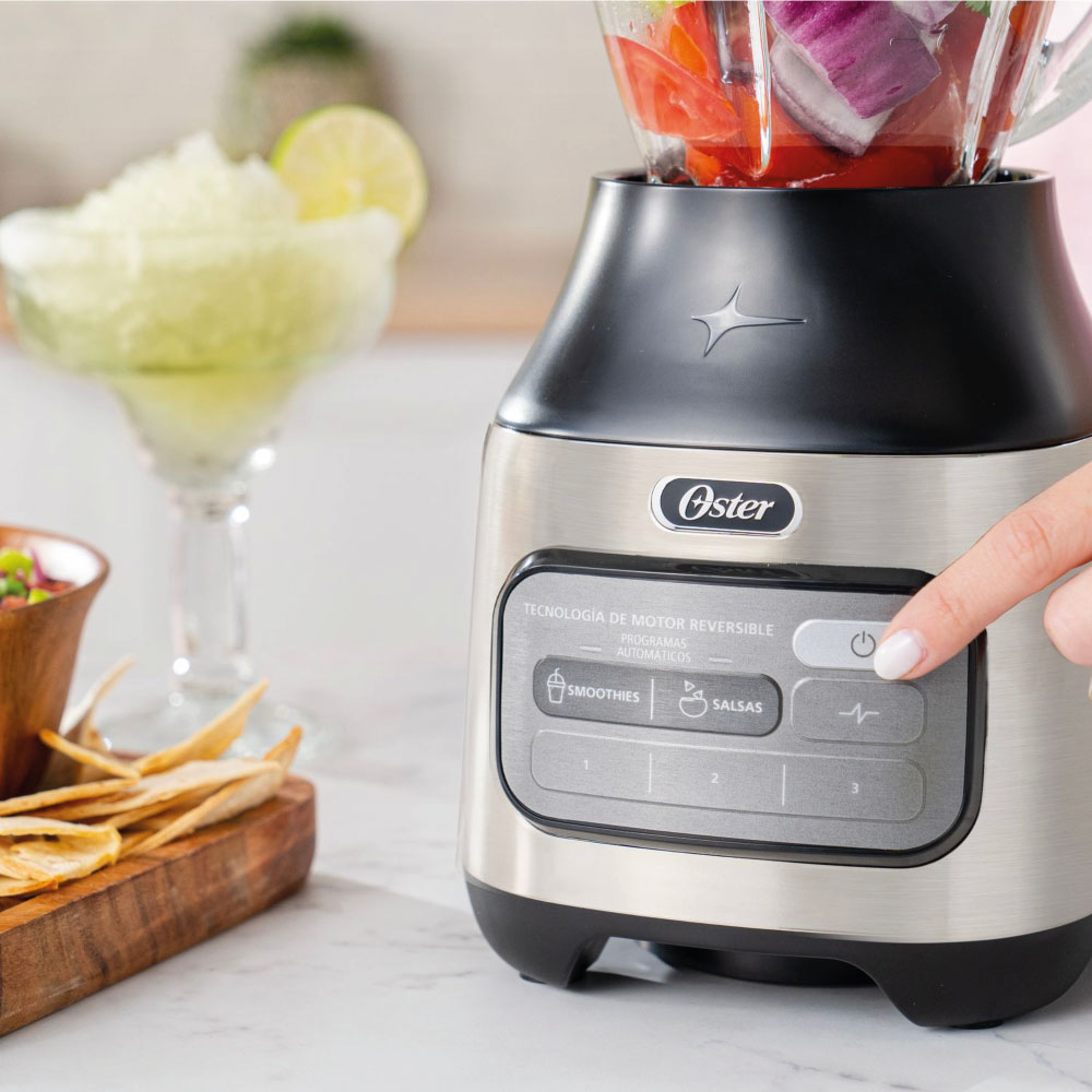 LICUADORA OSTER BLSTPEG-NRT TECNOLOGIA REVERSIBLE 800W 1.5 L - 7