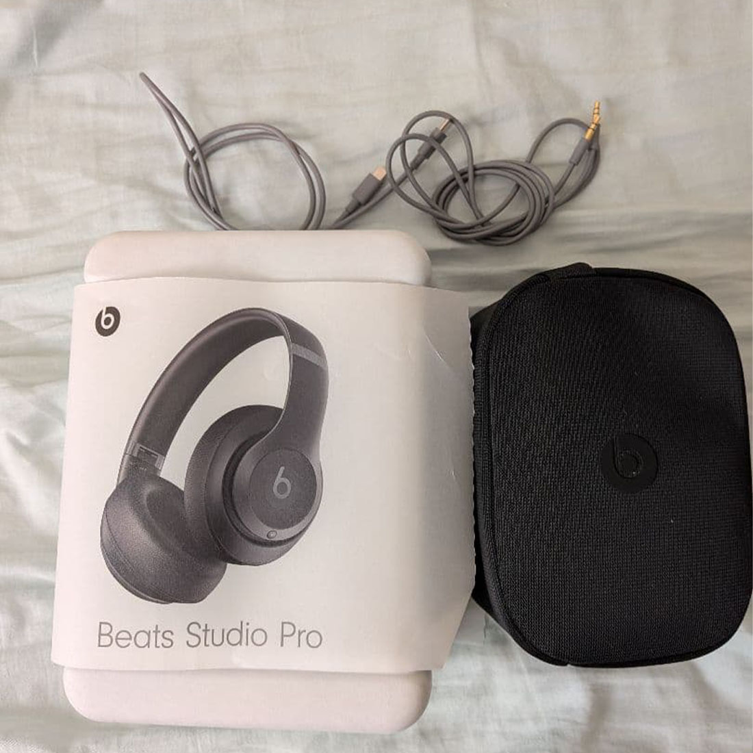 AUDIFONO BEATS STUDIO PRO - ANC - 40HRS - SAND GRAY - 3
