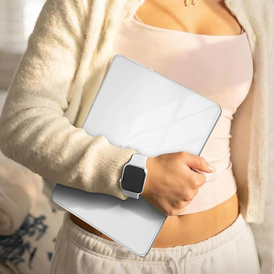 FUNDA CASE PROTECTOR ACRILICO MACBOOCK NEO 13 CHIP A18 PRO MODELO A3404 (2026) - TRANSPARENTE - 3
