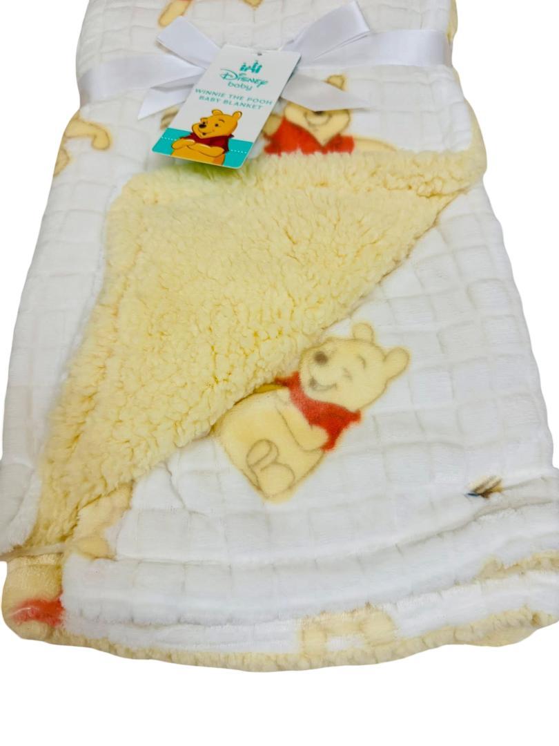 MANTA MARCA DISNEY WINNIE THE POOH DE 76 CM X 91CM DE ALGODÓN ANTIALÉRGICO MULTICOLOR - 2