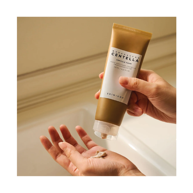 MADAGASCAR ESPUMA LIMPIADORA COREANO CENTELLA AMPOULE FOAM DE 125ML - 2