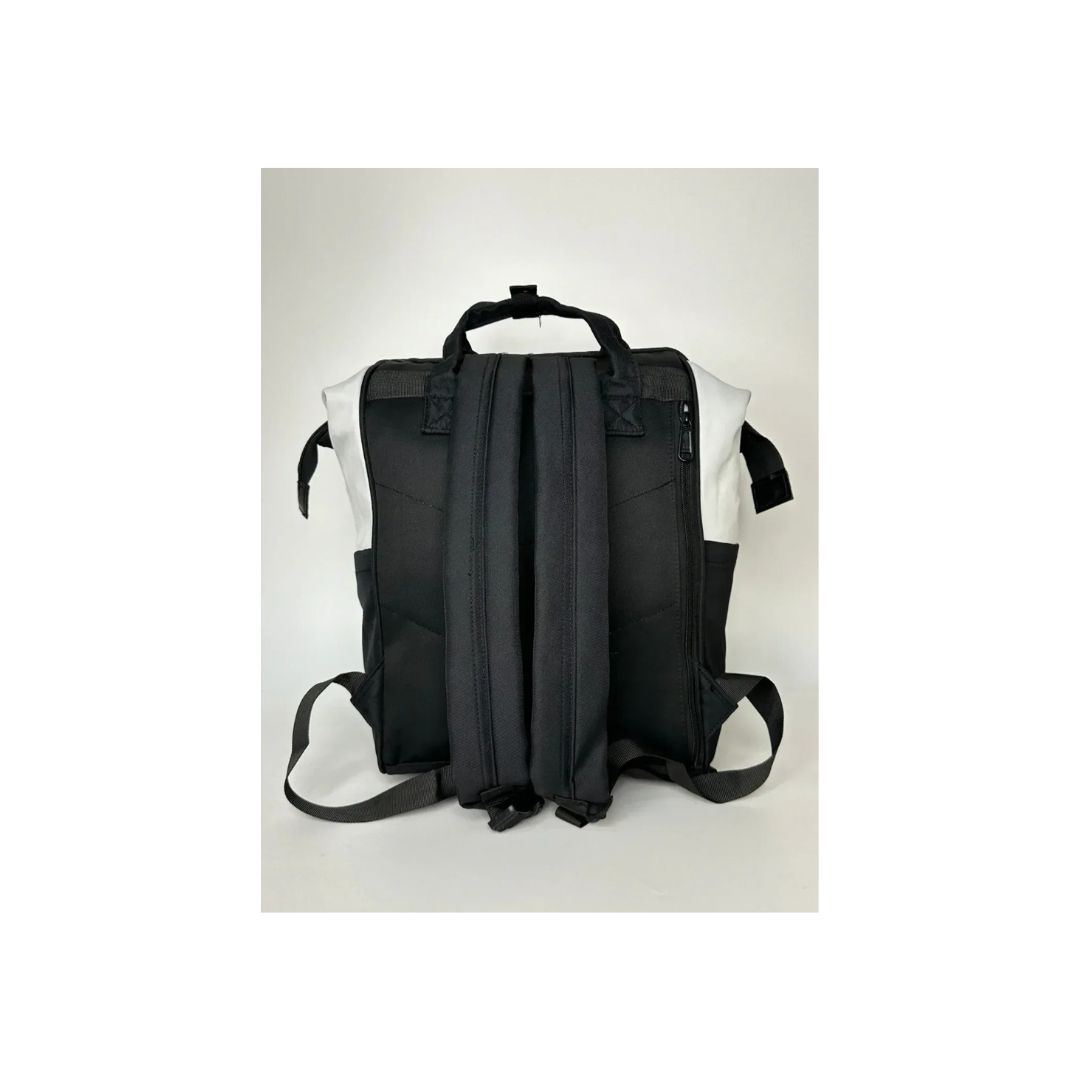 MOCHILA UNISEX CON TEMA DEPORTIVO - 6