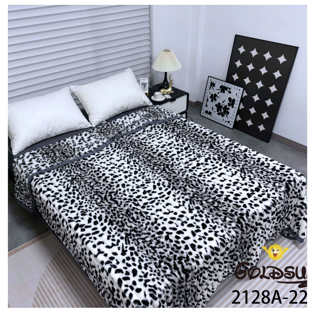 MANTA DE ALTO RELIEVE CON DISEÑO ANIMAL PRINT - 5