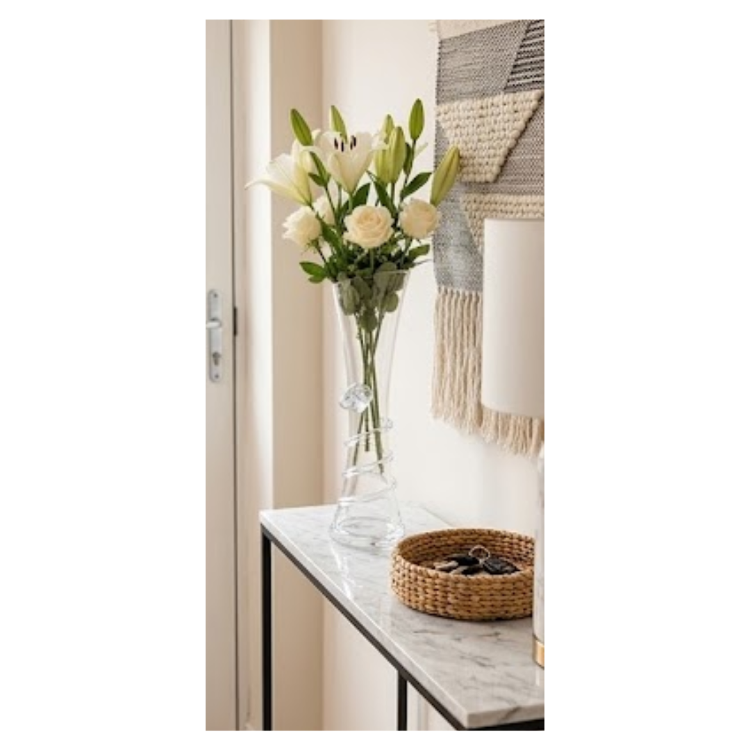 FLORERO DE VIDRIO ELEGANTE CON SILUETA - 3