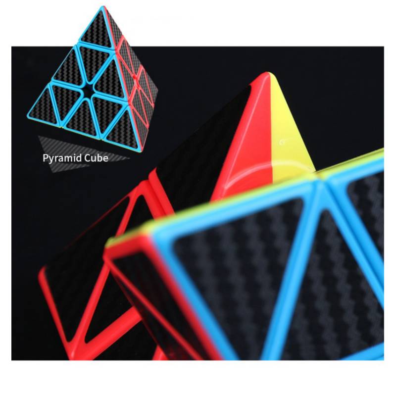 CUBO RUBICK PIRAMIDE EN FIBRA DE CARBONO - 2