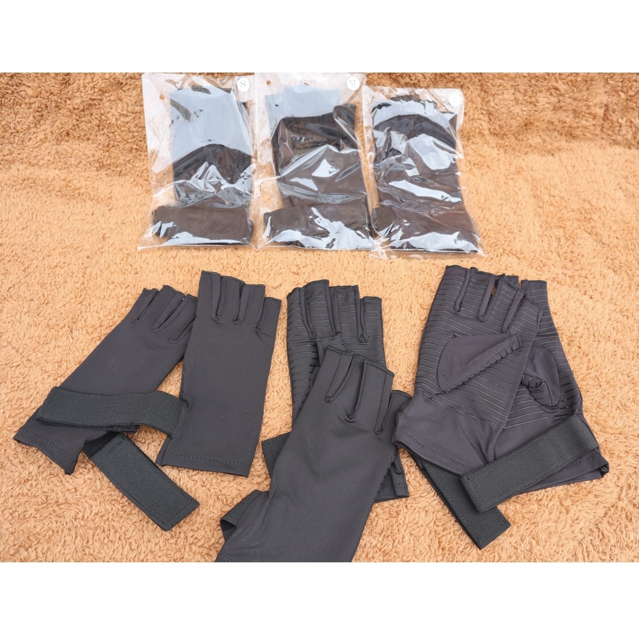 GUANTES DE COMPRESIÓN CON HILOS DE COBRE CON AJUSTE DE MUÑECA - 4