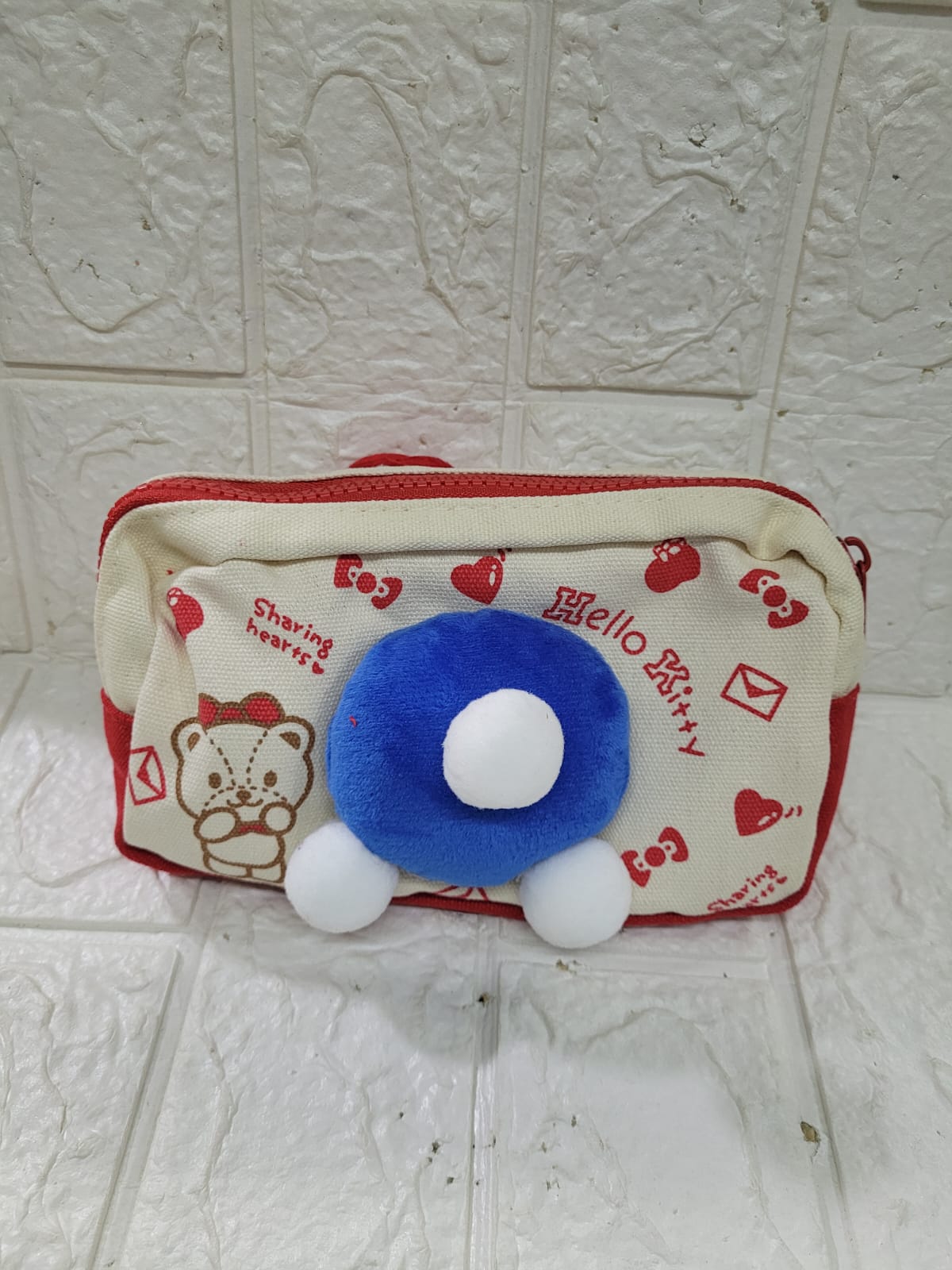 CARTUCHERA - NECESER KITTY 3D - 2