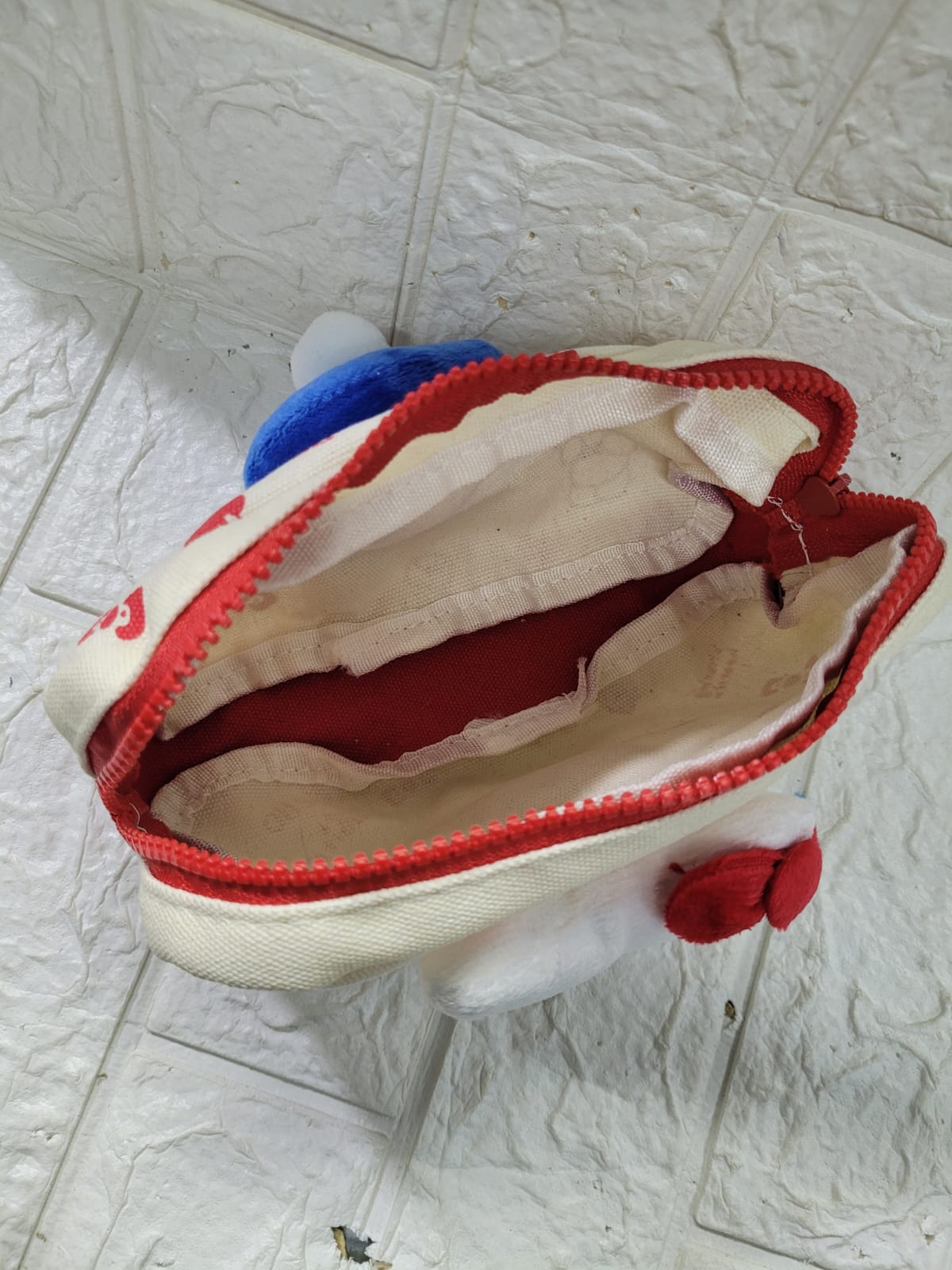 CARTUCHERA - NECESER KITTY 3D - 3