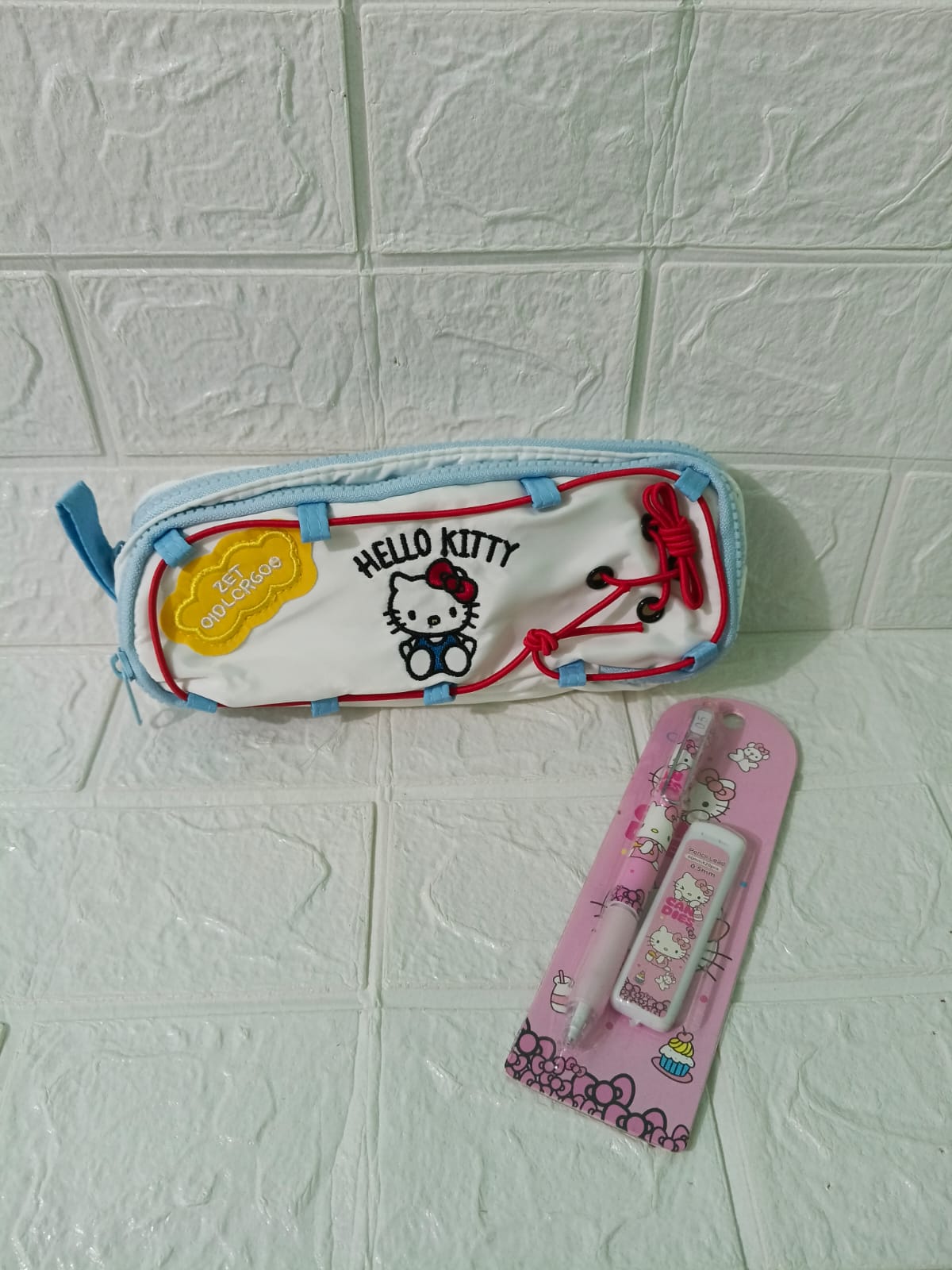PACK KITTY PASADOR + PORTAMINAS - 1