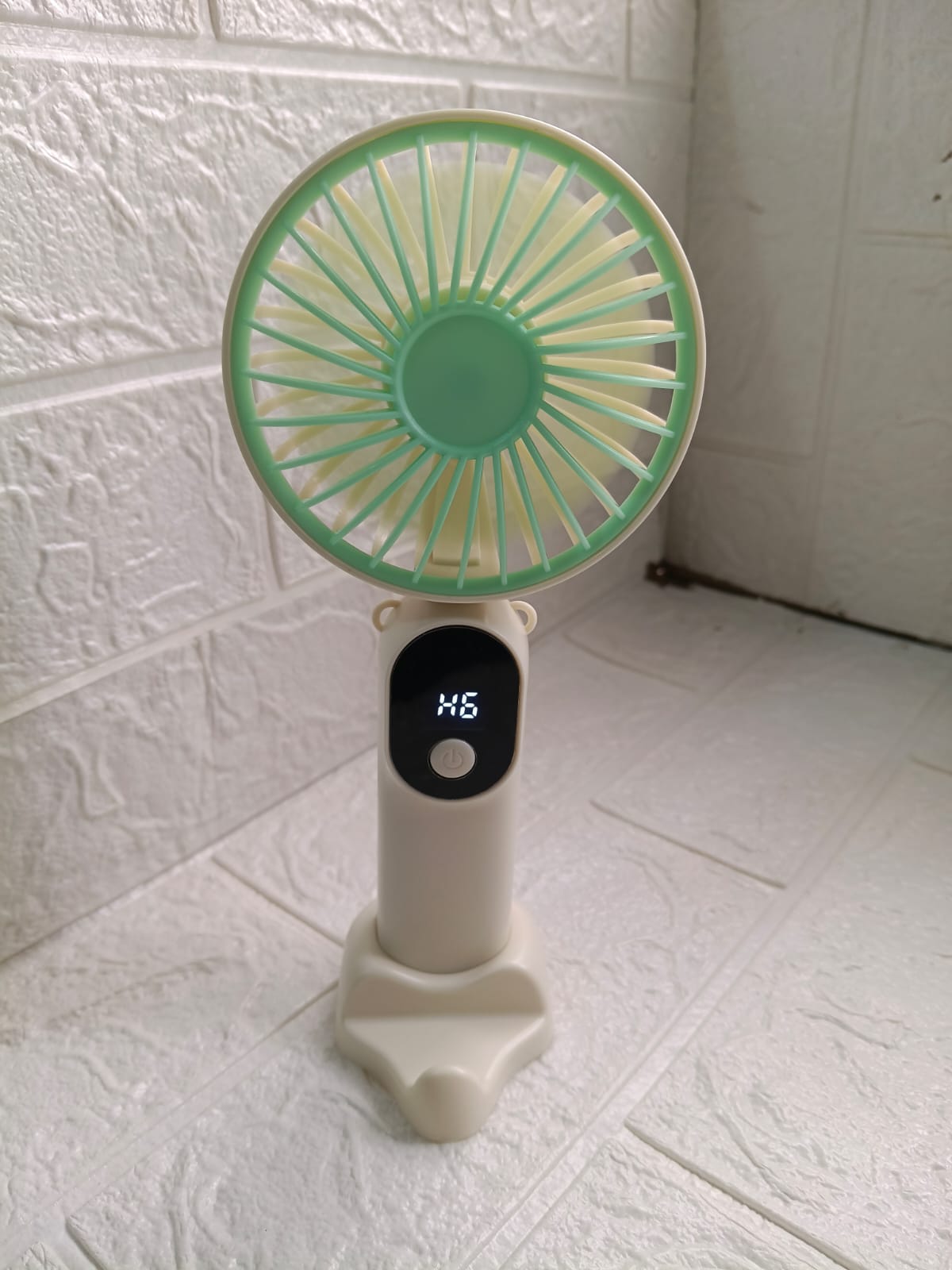 VENTILADOR RECARGABLE CREMA DE 5 VELOCIDADES - 3