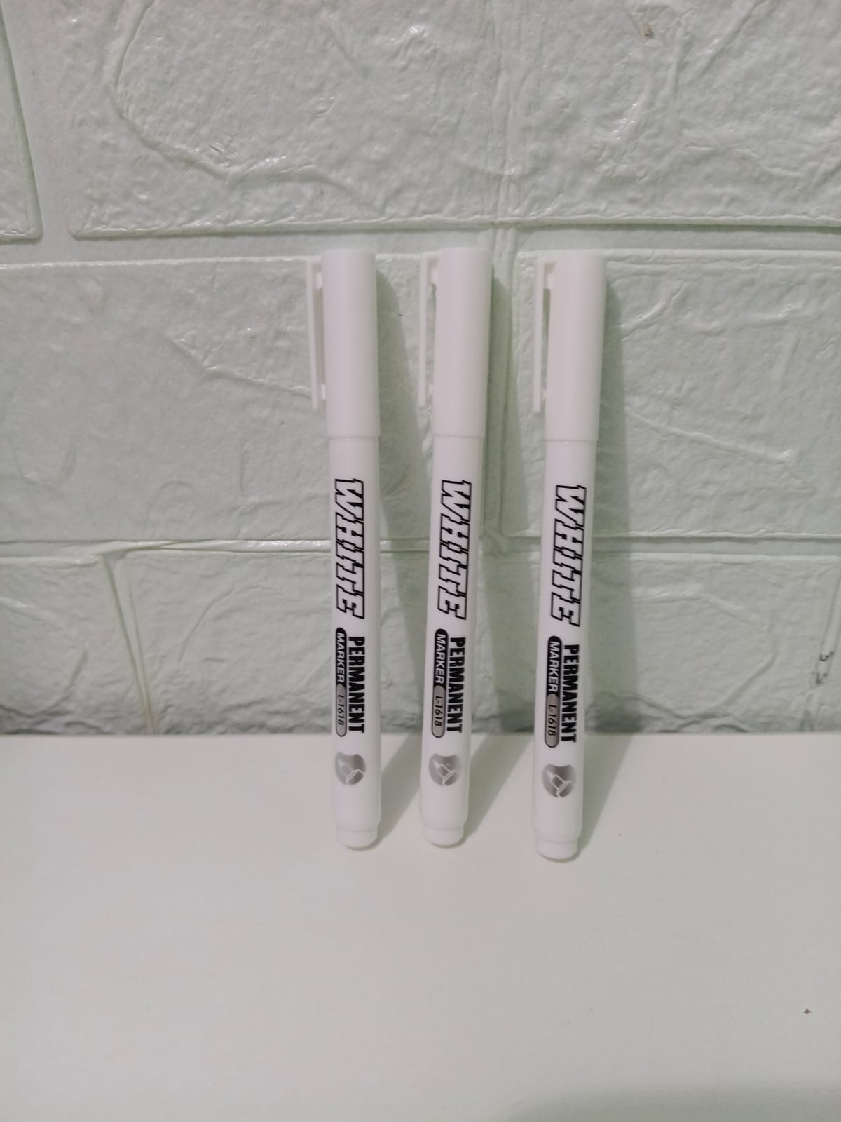 MARCADORES PERMANENTES DE TINTA BLANCA X 3 UND - 3