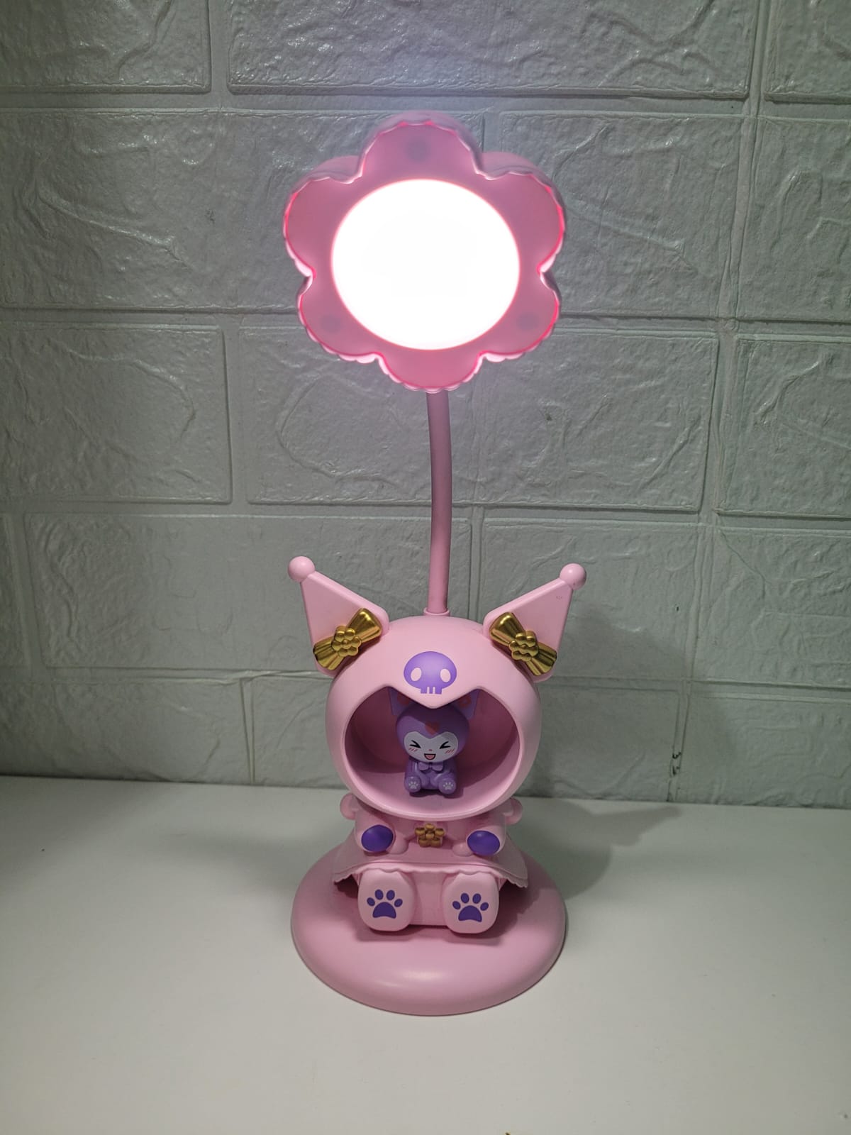 LAMPARA KUROMY ROSADO - 3