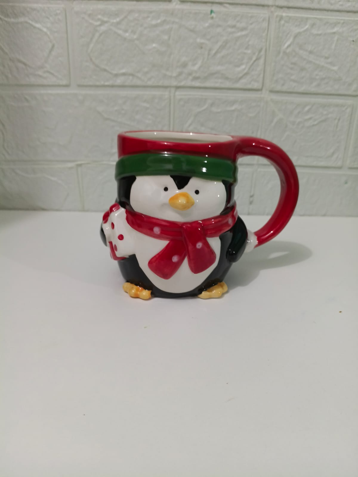 TAZA NAVIDEÑA PINGÜINO - 1
