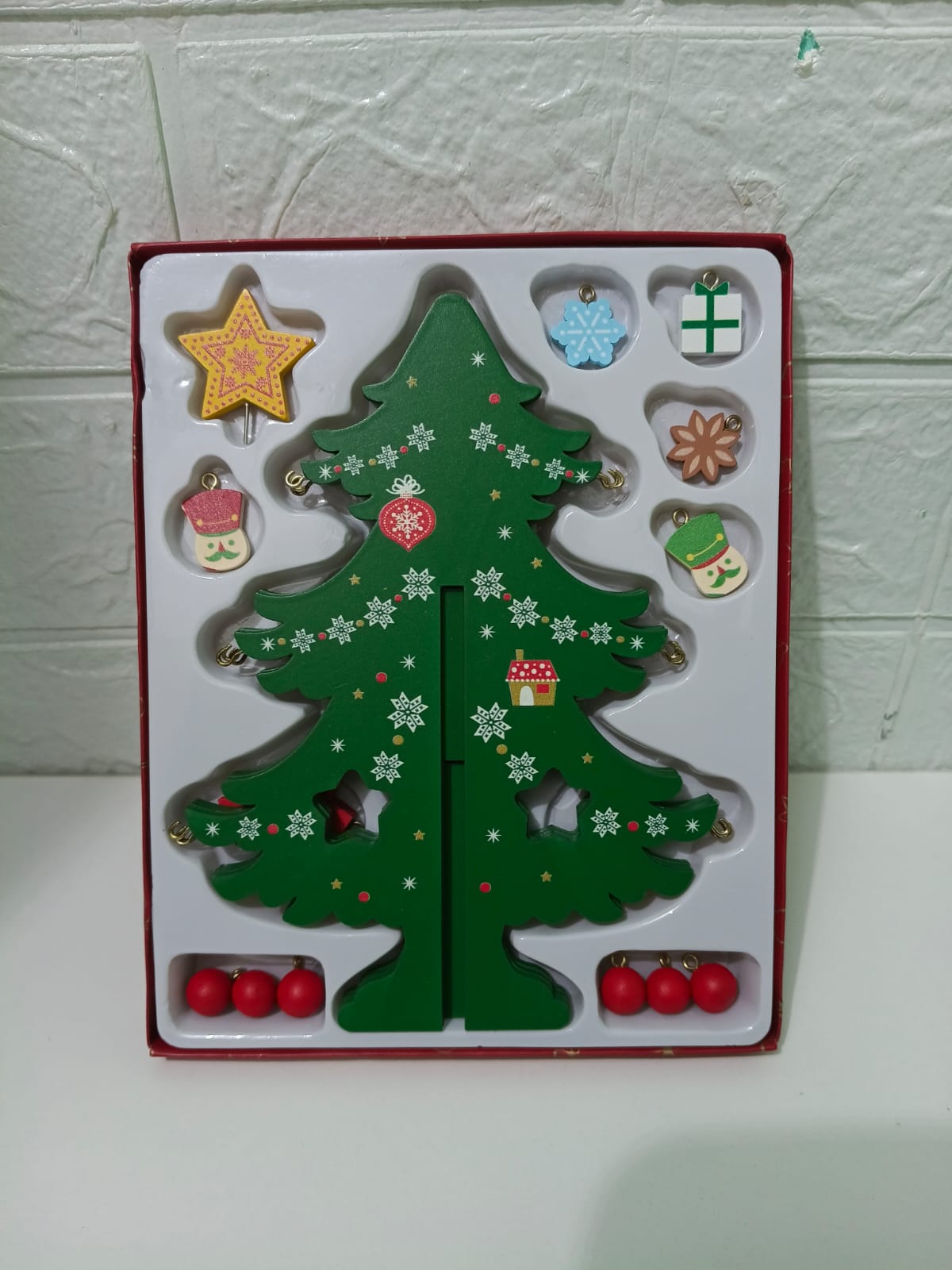 ARBOL DE MADERA CON ACCESORIOS - VERDE 2 - 2