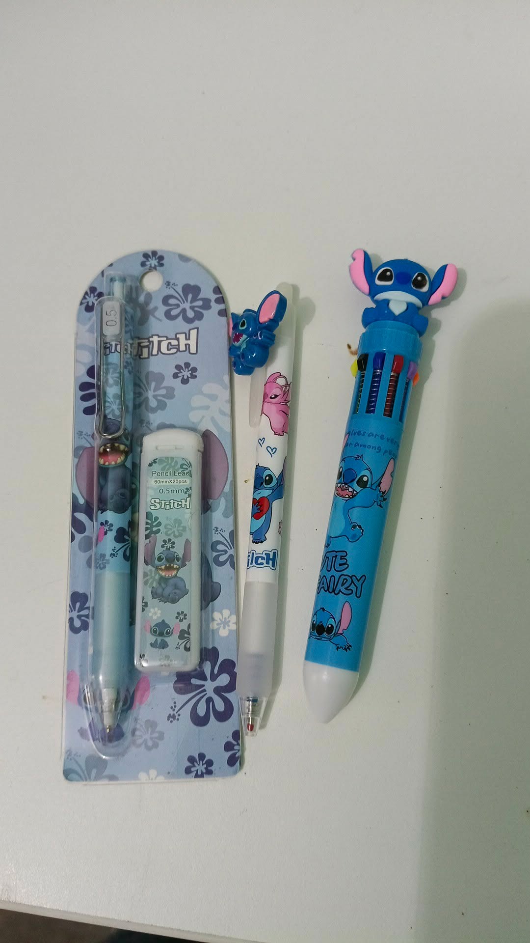 SET STITCH DE LAPICEROS Y PORTAMINAS - 1