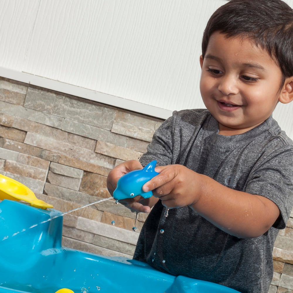 MESITA PARA NIÑOS STEP 2 AGUA MARINA CON SOMBRILLA - CELESTE - 2
