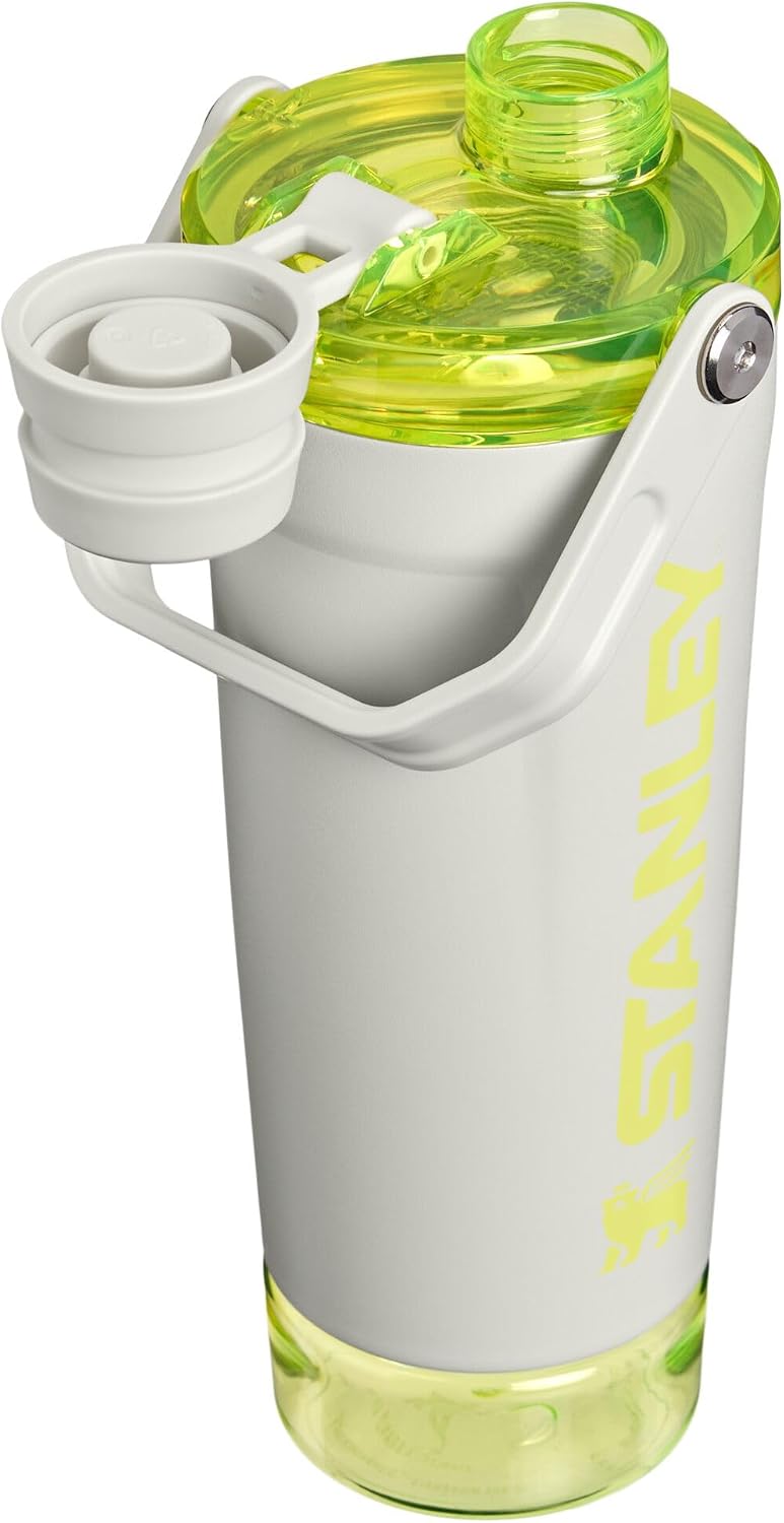 BOTELLA SHAKER STANLEY VITALIZE 20 OZ PARA PROTEINA COLOR BLANCO - 3