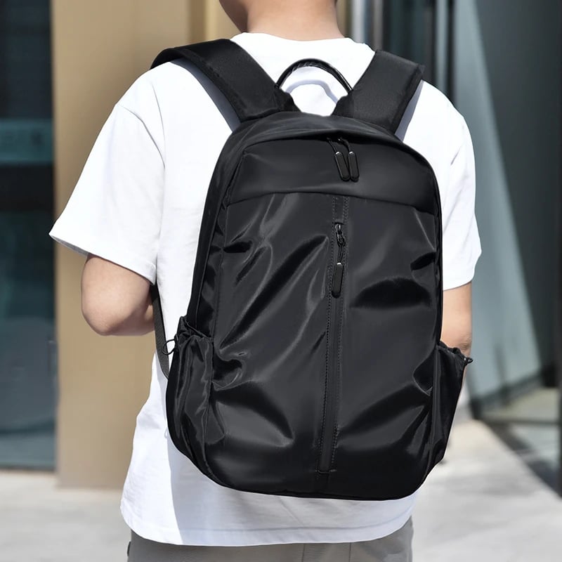 MOCHILA NEGRA NOTEBOOK LAPTOP VIAJE NEGOCIO 15.6' MÚLTIPLES CIERRES COMPARTIMIENTOS IMPERMEABLE TRABAJO OFICINA GYM GENIEKA - 1