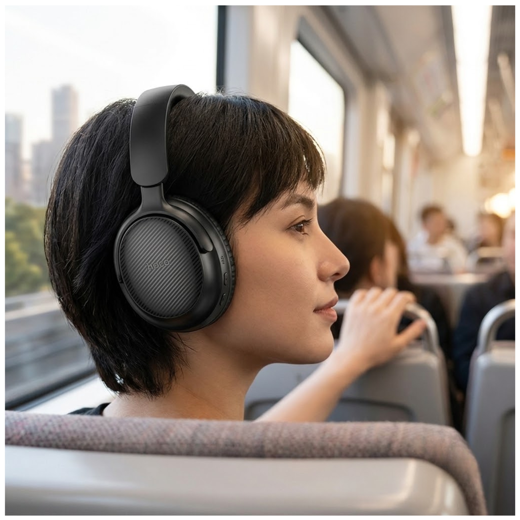 AUDIFONO INALAMBRICO BLUETOOTH HOCO W53 OVER-EAR CON MICRÓFONO Y 46 HORAS BATERÍA DE LARGA DURACIÓN - 5