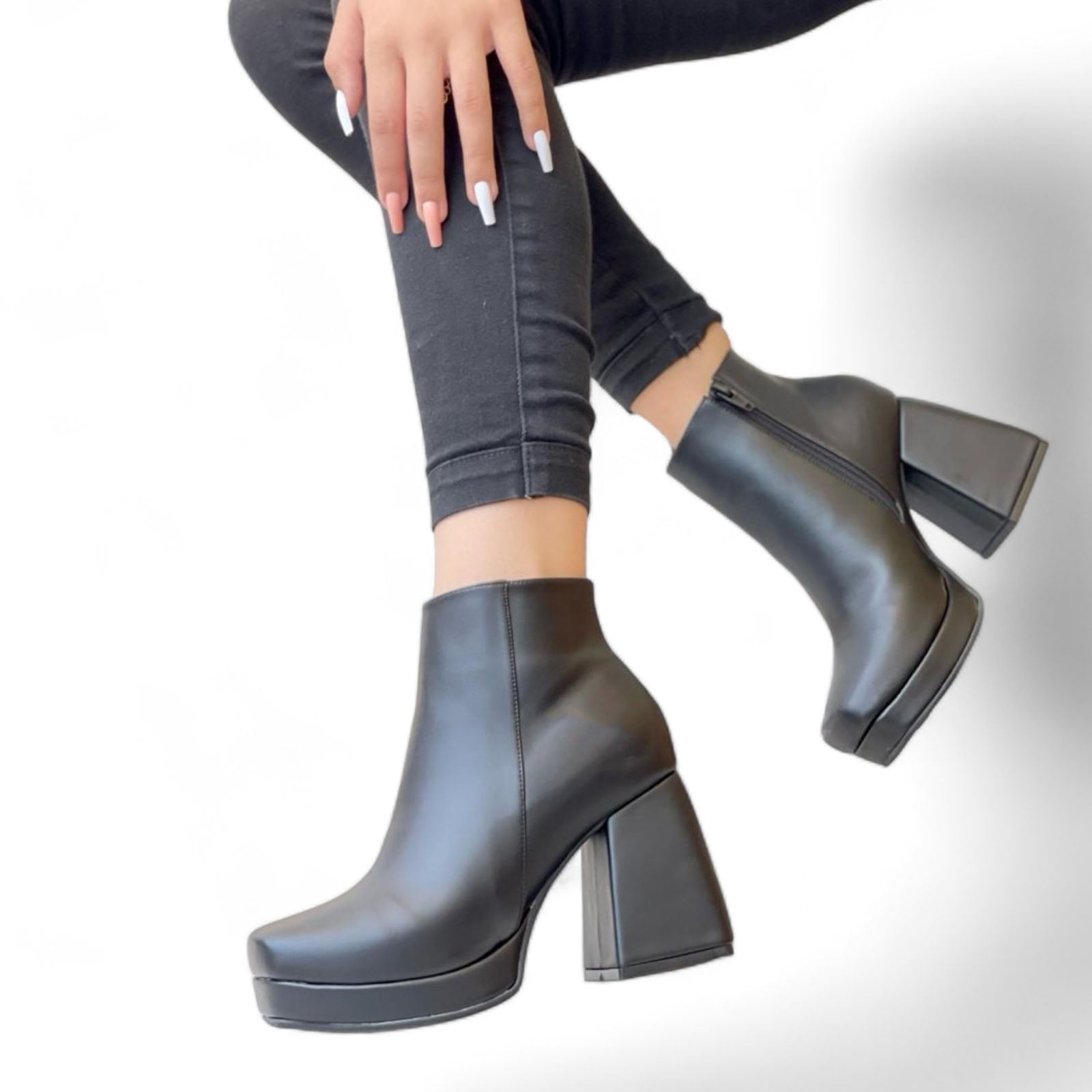 BOTINES MUJER QUERO SHOES NEGRO ELEGANTE TACO 7 1299P-70 - 1