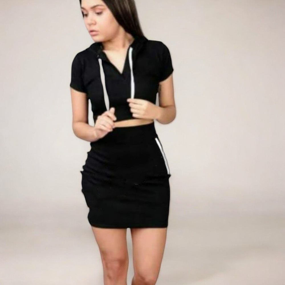 CONJUNTO MUJER NEGRO CASUAL RIP GRUESO CAPUCHA - 1