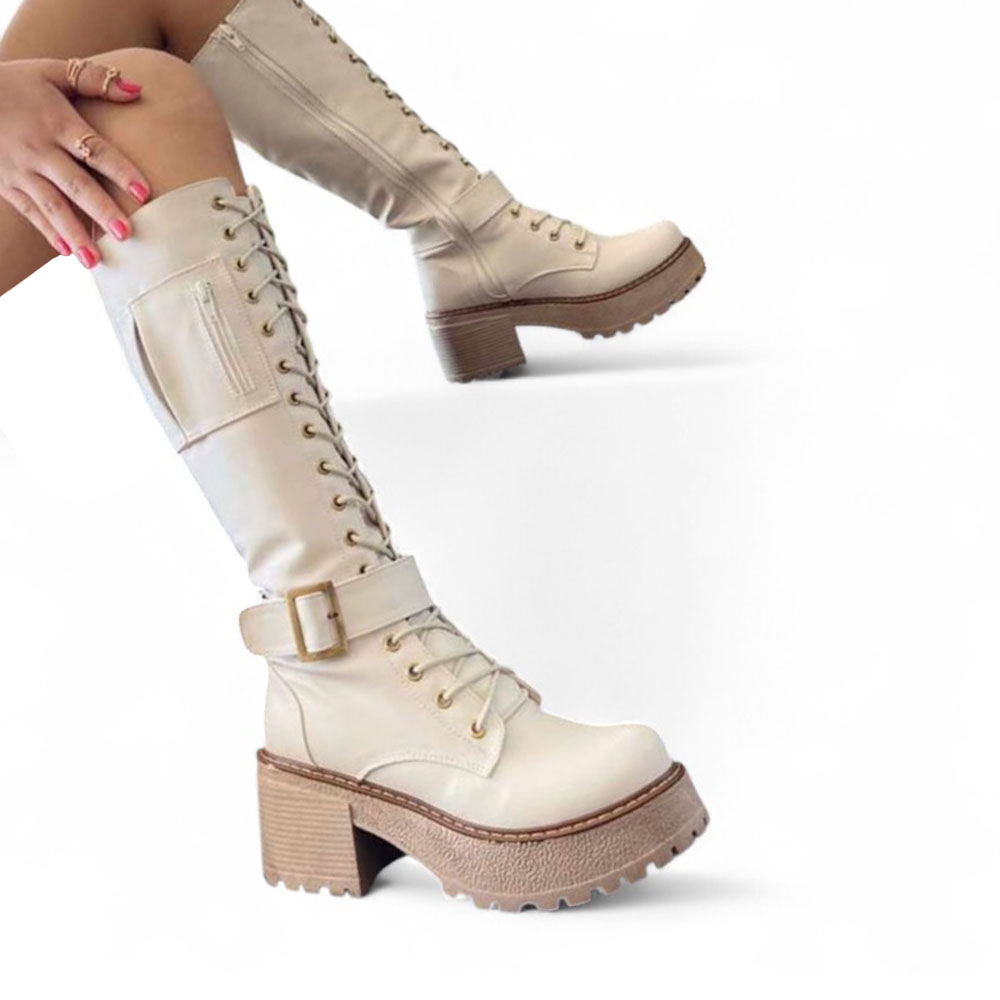 BOTA MUJER WARRIOR 3 HEBILLLAS TACO 5 1299 5C-75 COLOR CREMA - 2