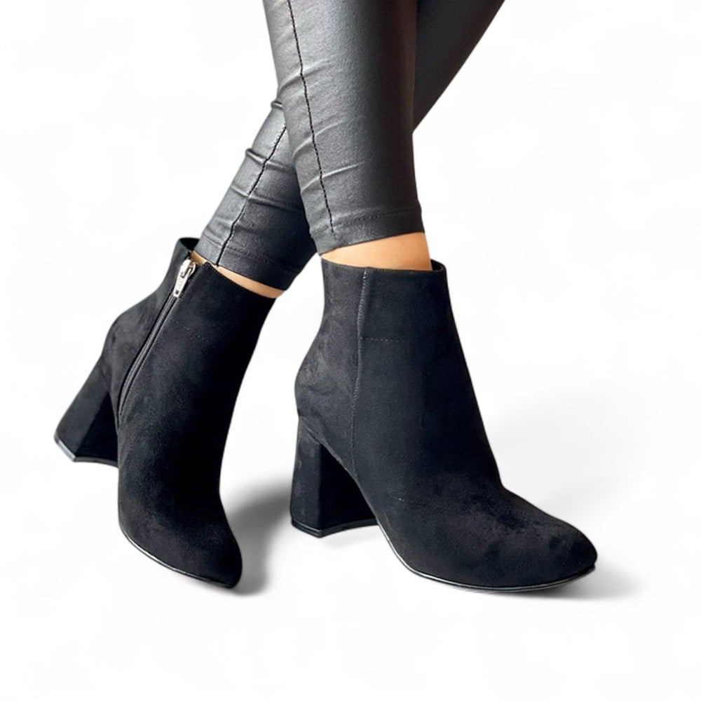 BOTIN MUJER CLASICA GAMUZA TACO 7 2086-60 COLOR NEGRO - 1