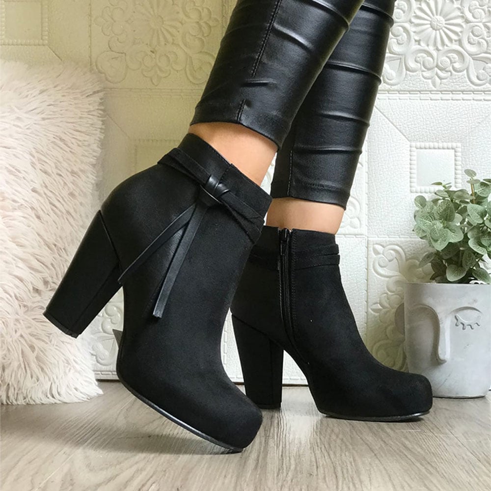 BOTIN MUJER SANAMACA LAZO TACO 9 2086-68 COLOR NEGRO - 1