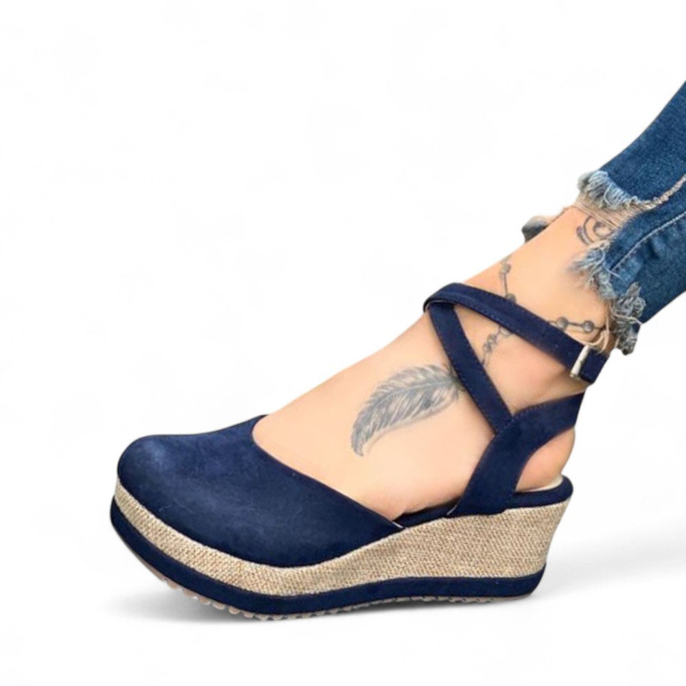 SANDALIA MUJER GAMUZA CERRADO TACO 7 1022L-50 COLOR AZUL - 1