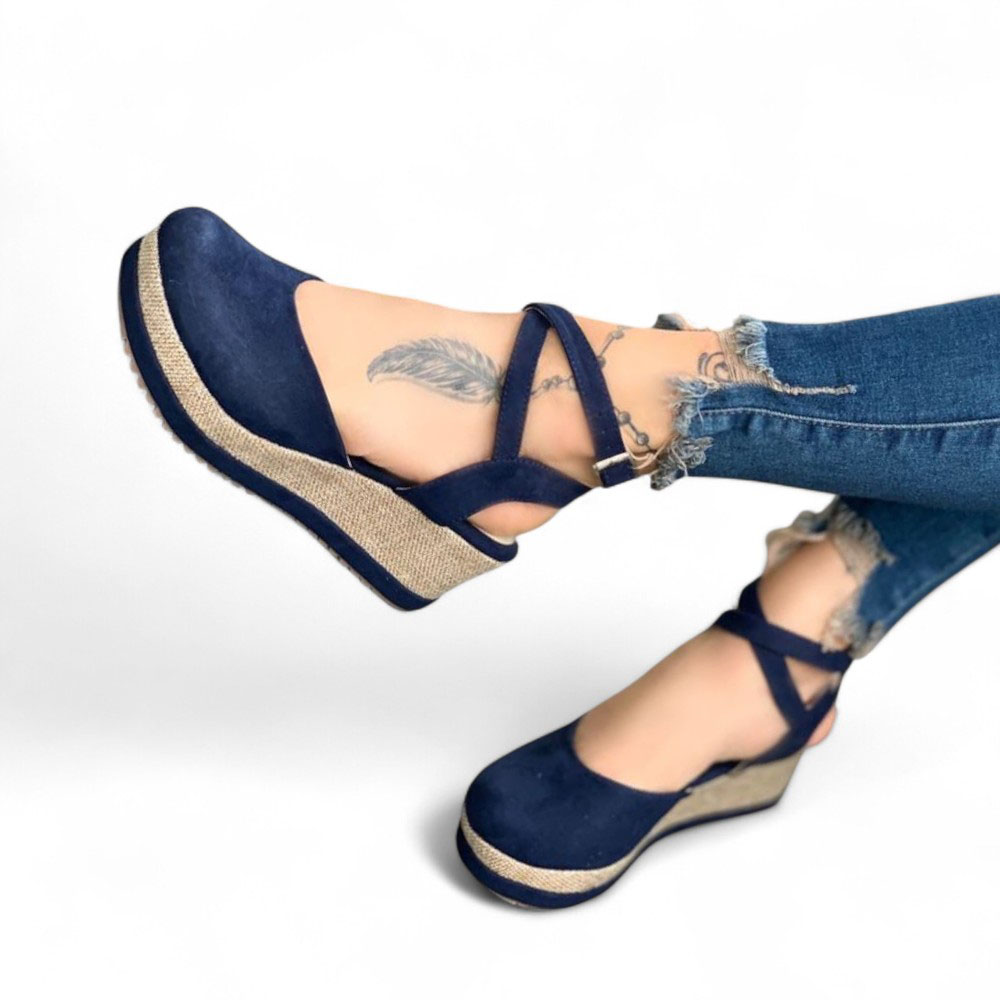 SANDALIA MUJER GAMUZA CERRADO TACO 7 1022L-50 COLOR AZUL - 2