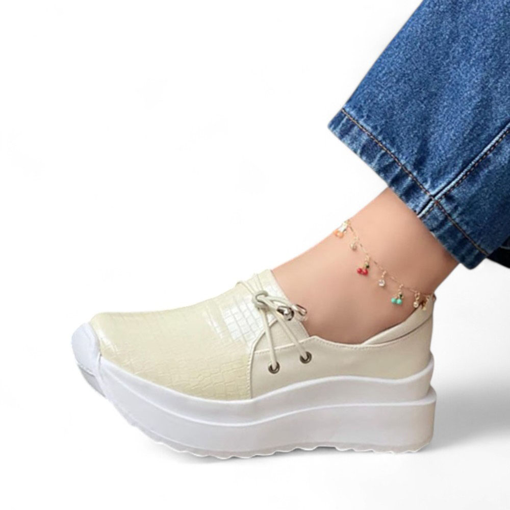 MOCASIN MUJER CHAROL GRABADO PLANTA EXPANSO 1022L-53 COLOR BEIGE - 1