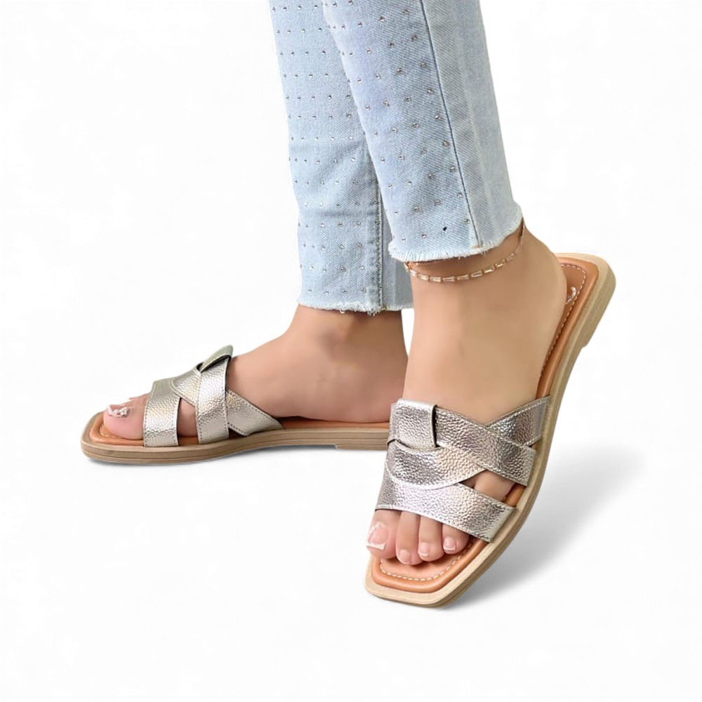SANDALIA MUJER 1299P-35 PLANTA DE GOMA BIOCUERO LABRADO COLOR PLATA - 2