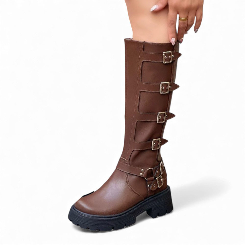 BOTA MUJER 1299P-85 PLANTA DE GOMA TACO #5 BIOCUERO CON 6 EVILLAS COLOR MORO - 1