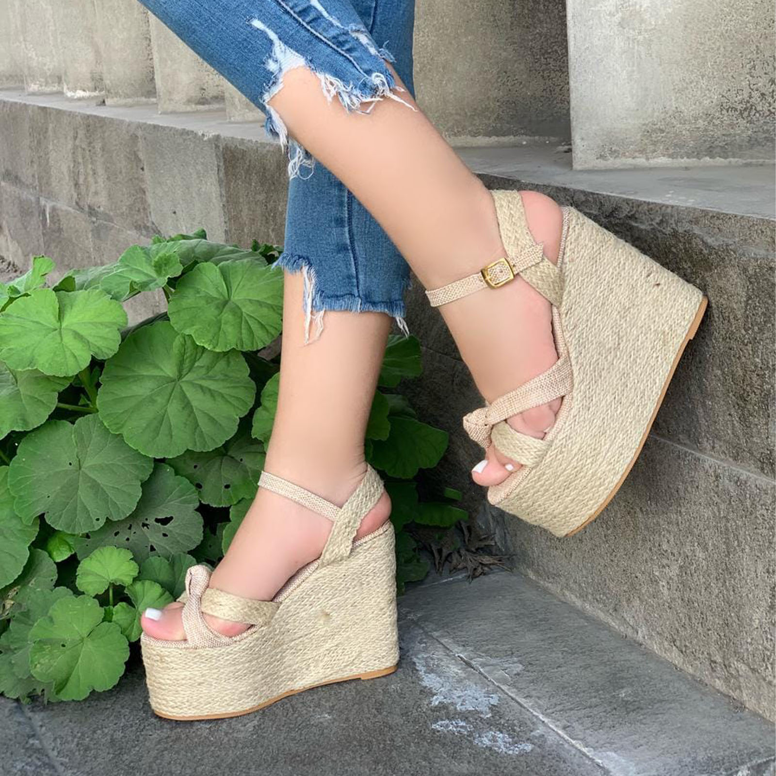 SANDALIA MUJER YUTE TACO 9 2086L-60 COLOR BEIGE - 4
