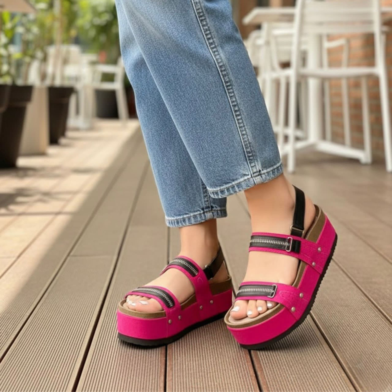 SANDALIA PLATAFORMA CIERRE 1062L-50 COLOR FUCSIA - 3
