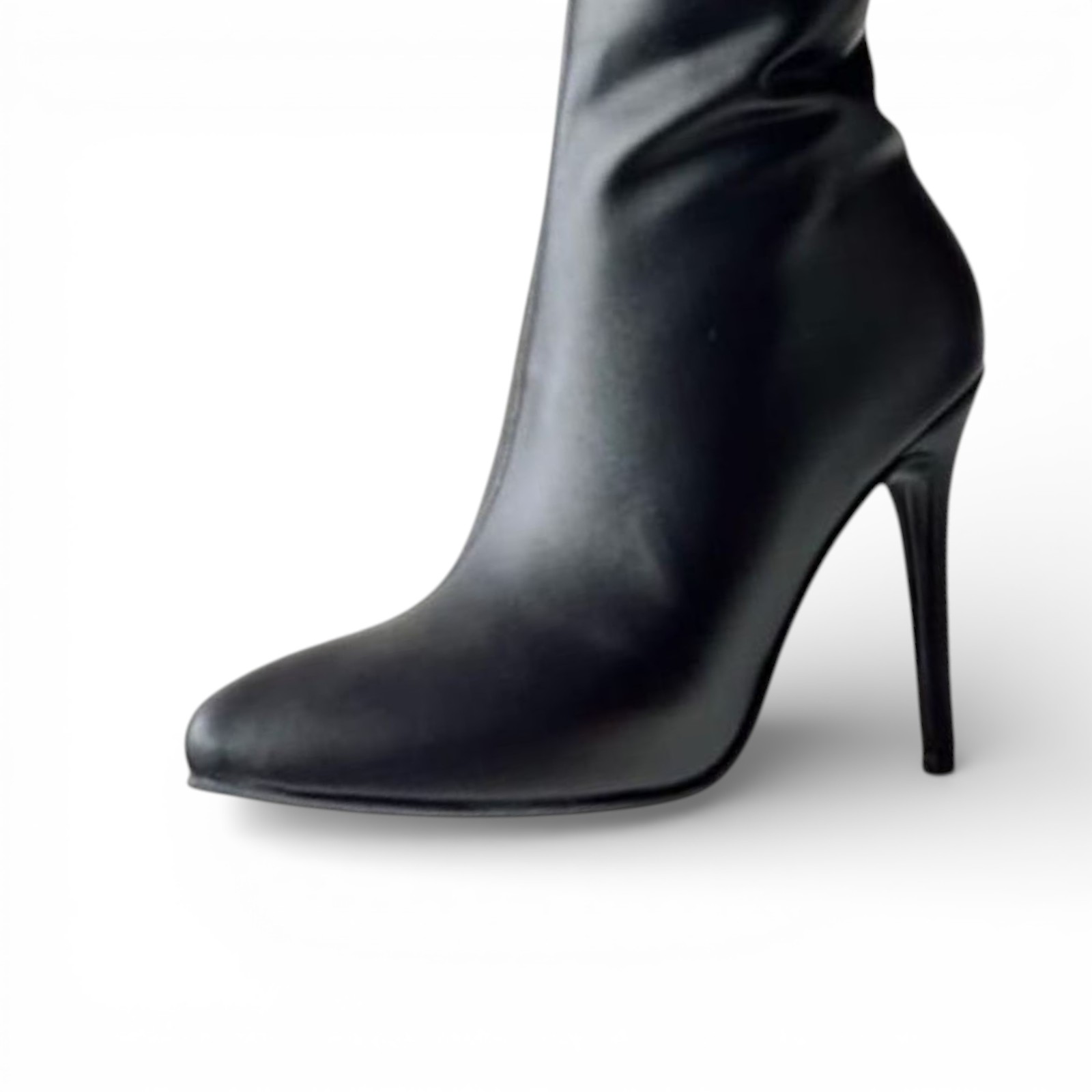 BOTAS LEONA 1299 - 95 TACO AGUJA #9 COLOR NEGRO - 1