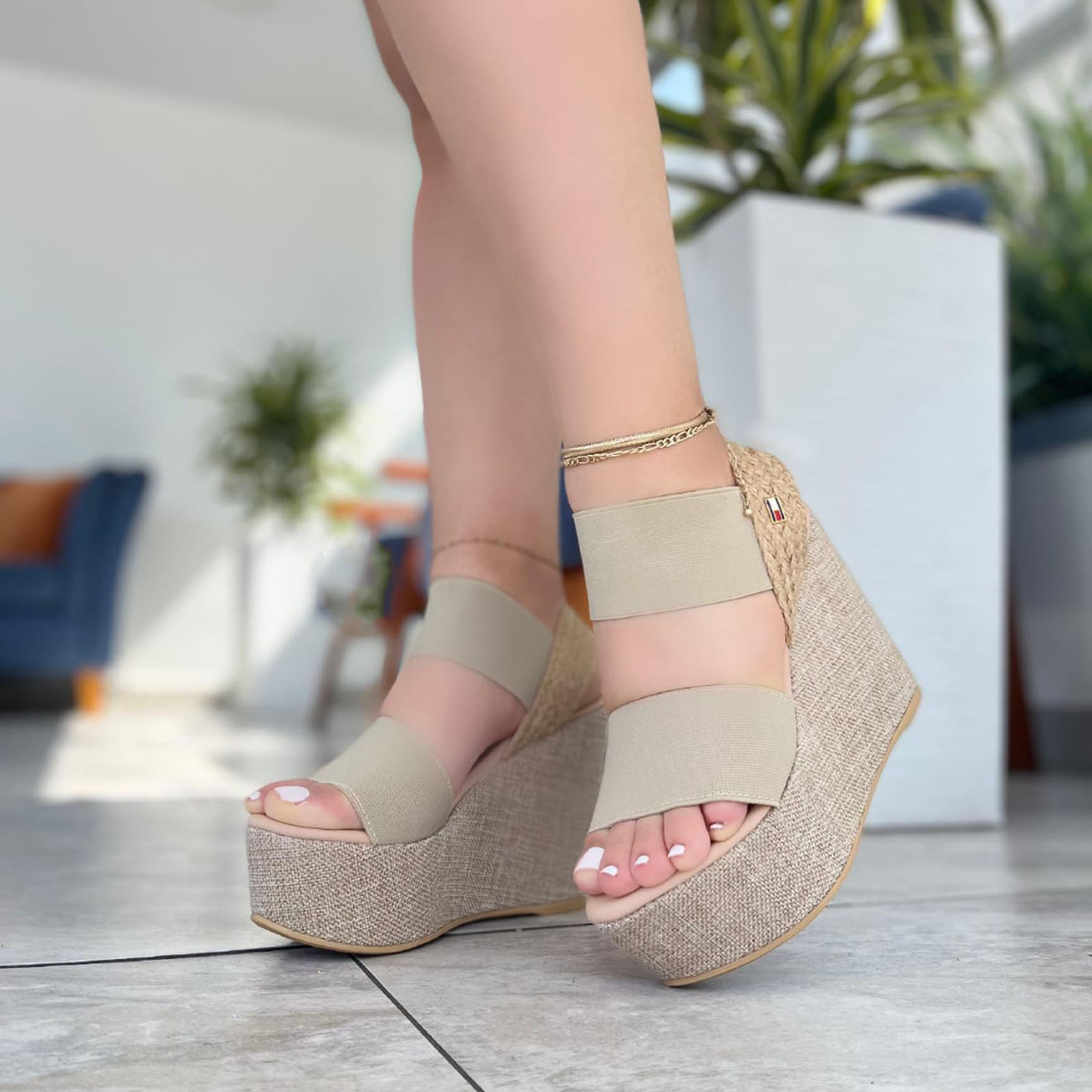 SANDALIA MUJER LIGA X9 2086L-55 COLOR BEIGE - 2