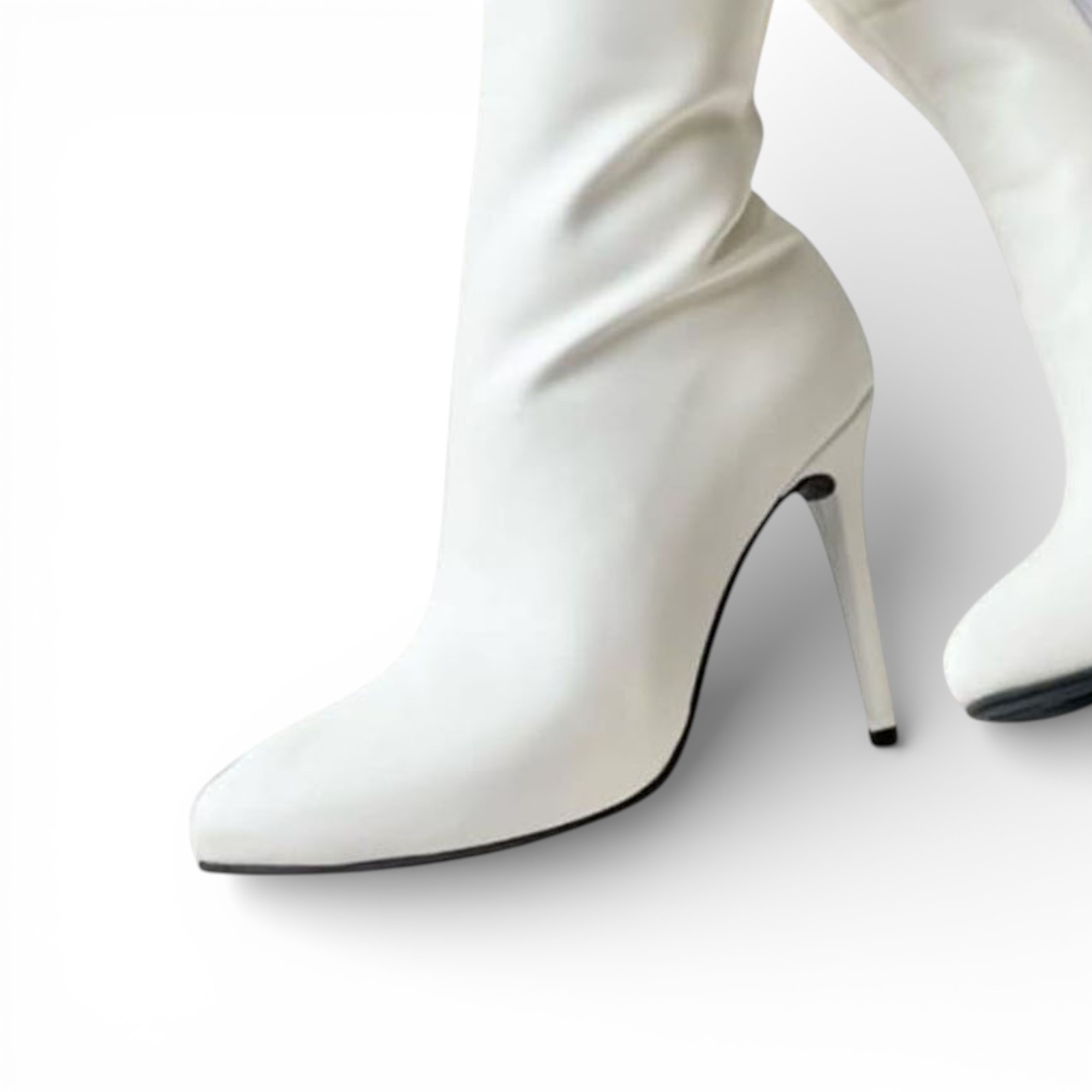 BOTAS LEONA 1299 - 95 TACO AGUJA #9 COLOR BLANCO - 1